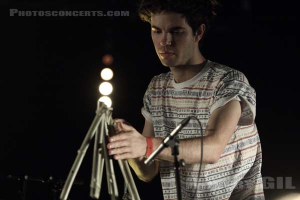 FRANCOIS AND THE ATLAS MOUNTAIN - 2012-11-01 - PARIS - Grande Halle de La Villette - 